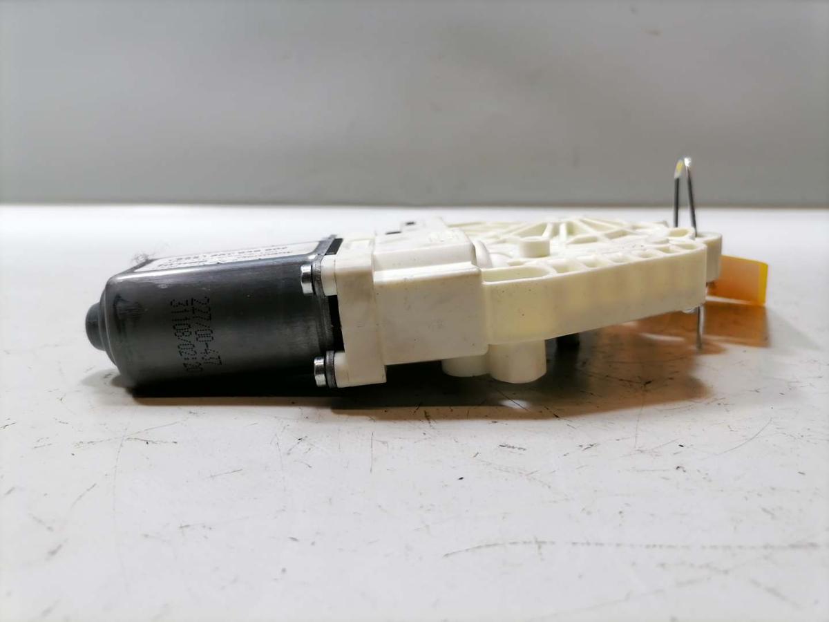 Audi A4 8K B8 original Fensterhebermotor vorn rechts Bj.2010 Audi A4 8K B8 original Fensterhebermotor vorn rechts Bj.2010